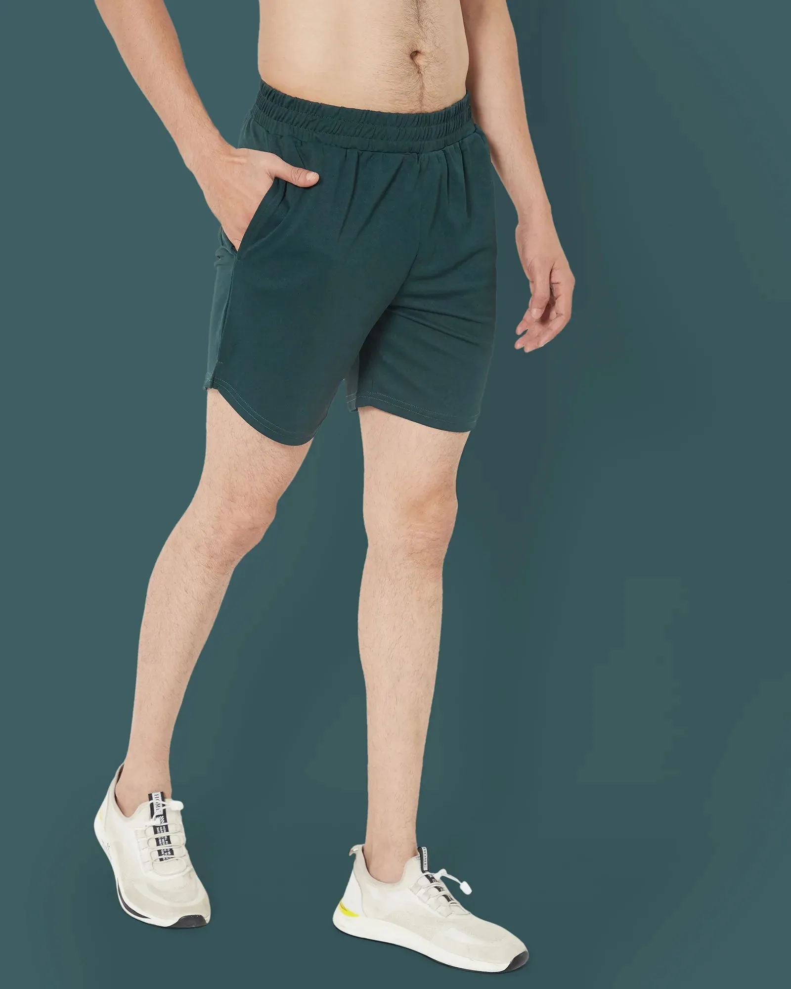 Active Shorts : Avocado Green