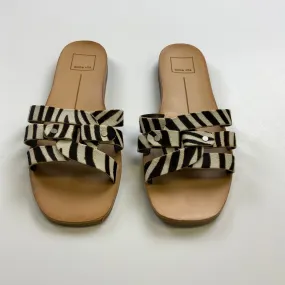 Animal Print Sandals Flip Flops Dolce Vita, Size 8