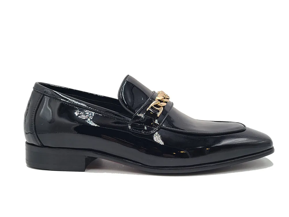 Beveled Squared Toe Patent Leather Loafer