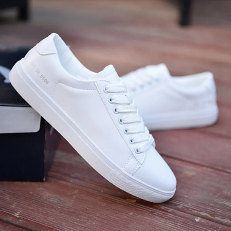 Breathable Mens Shoes Casual Fashion PU Shoes Flats Slip Men Sneakers