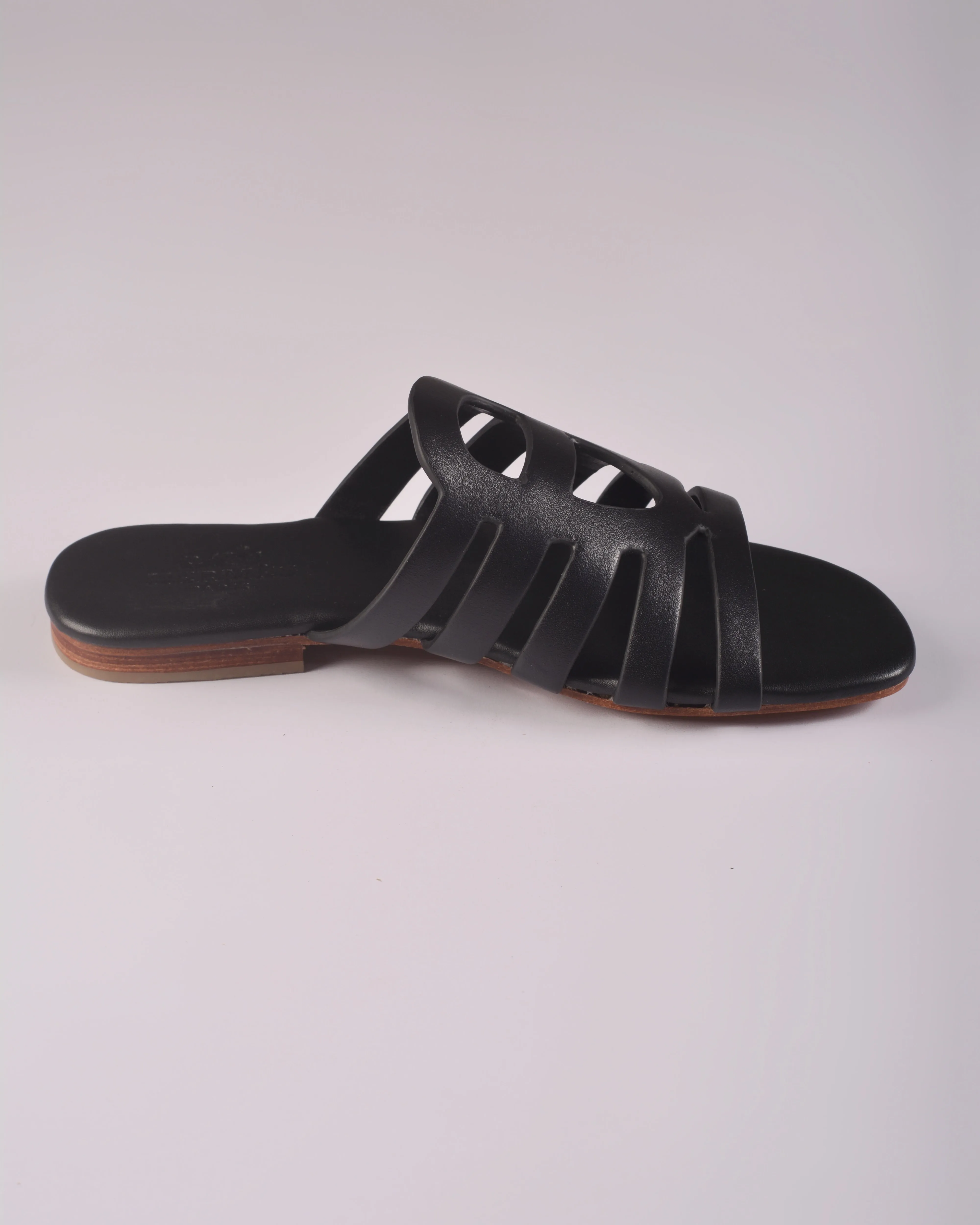 Camelia Sandal Black