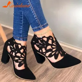 Classic Retro Concise Pointed Toe Thick High Heels Shoes