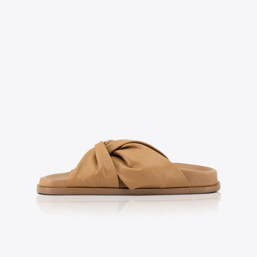 Elise Footbed Tan