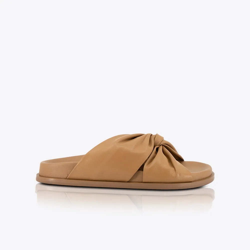 Elise Footbed Tan