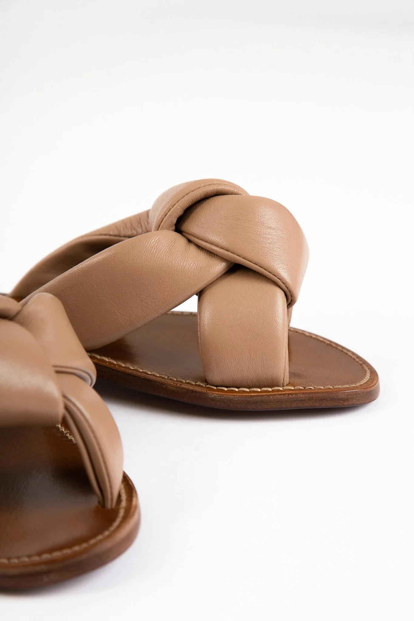 KNOTTED SANDAL IN ITALIAN LEATHER MOCHA - SIZE 36.5