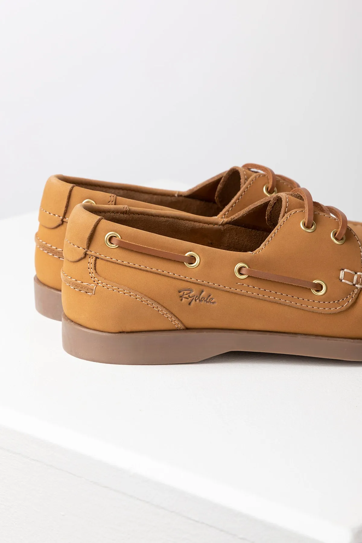 Ladies Leather Deck Shoes - Reighton