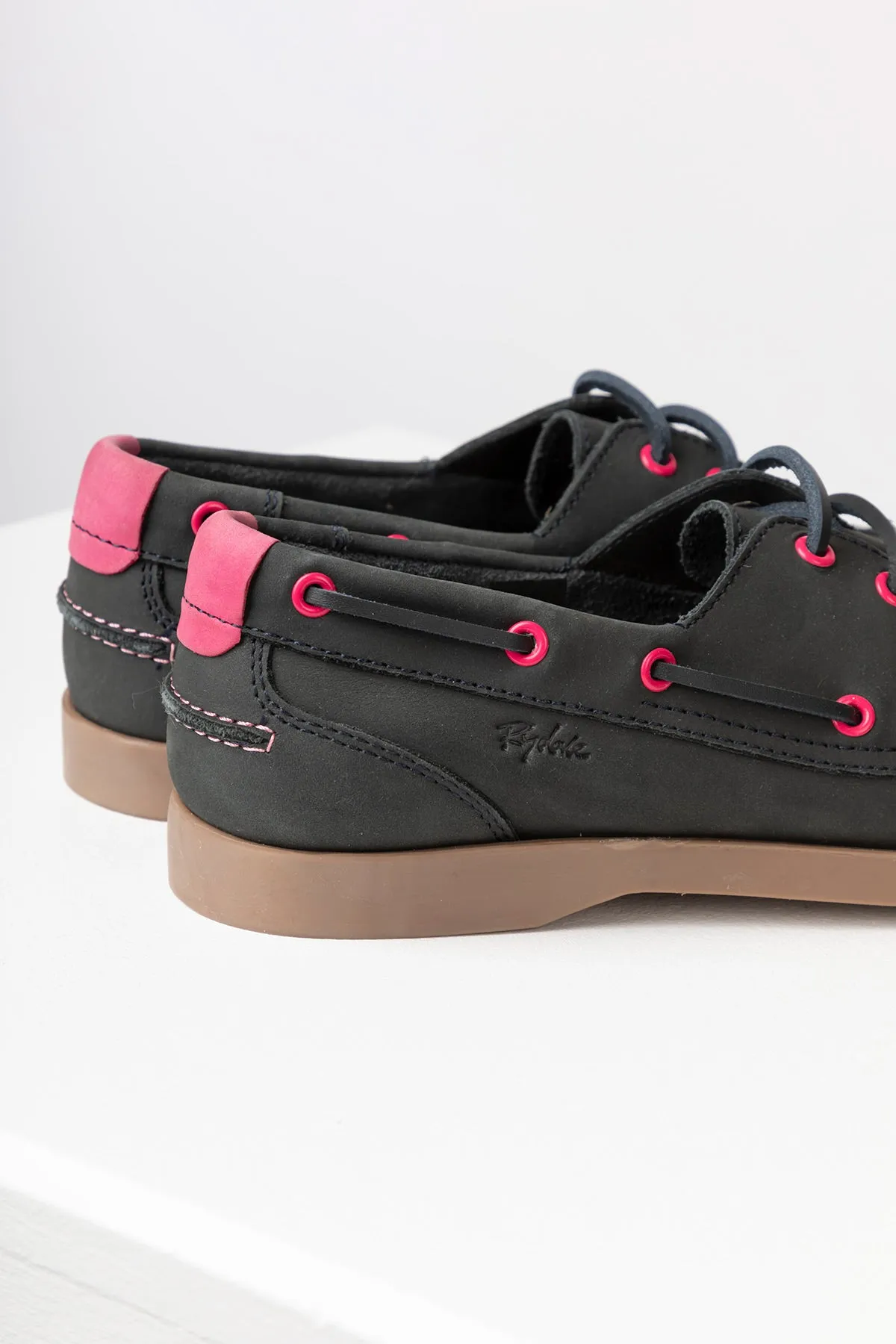 Ladies Leather Deck Shoes - Reighton