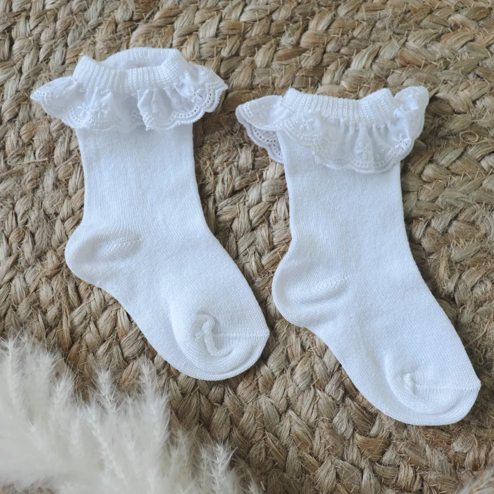 Meia Pata Lace White Knee Socks