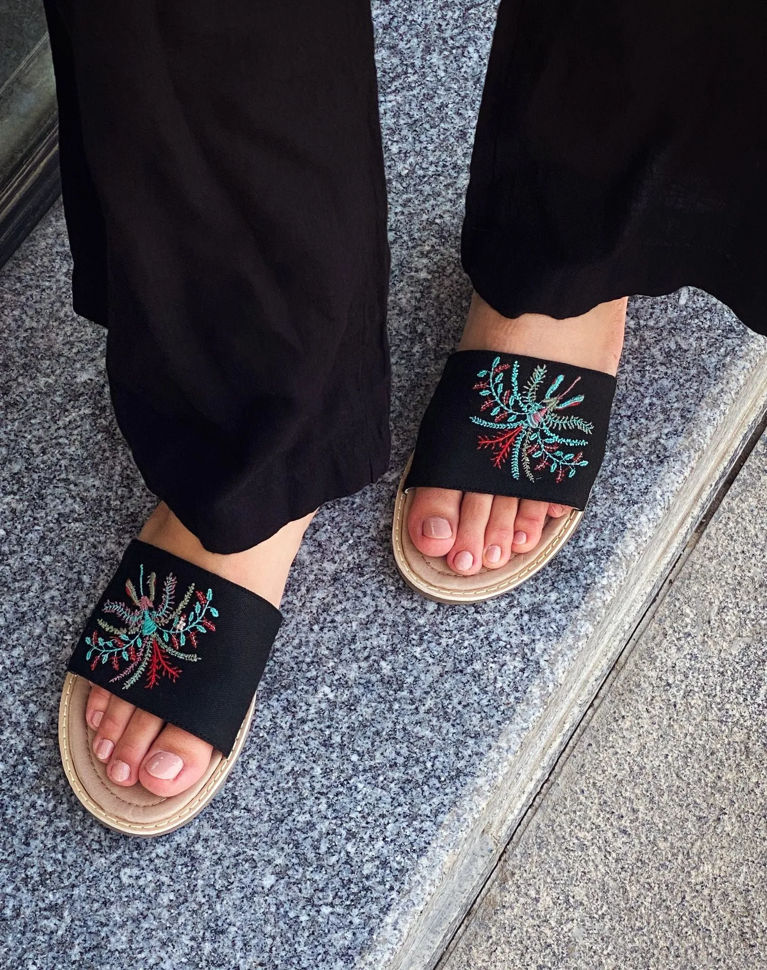 The Palms Embroidered Slippers Black